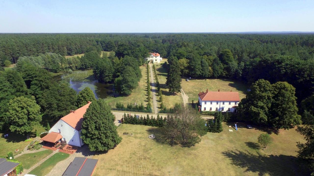 Отель Palacyk Lakomin Lubiszyn Экстерьер фото